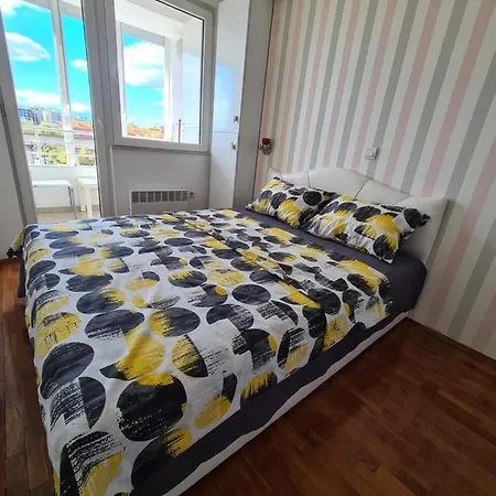 Apartment Atena - Modern, Cozy & Bright 1br Free Parking Skopje
